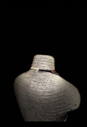 Colliers et perles d’art africain : découvrez une sélection de bijoux ethniques africains, perles et pièces recherchées par les collectionneurs et amateurs d’art africain.