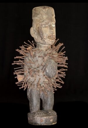 Découvrez notre sélection d’**objets fétichistes africains**, de statues rituelles, Nkisi et pièces anciennes issues de différentes traditions d’Afrique. Destinées aux collectionneurs et amateurs d’art africain, ces œuvres témoignent de la richesse culturelle, artistique et historique des sociétés africaines.
